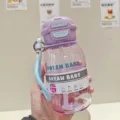 Tragbare Kunststoff-Wasserflasche in Lila und Pink mit Strohhalm und Doppeltrinkdesign. - Lila (LY-480-1)