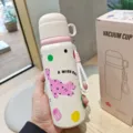 Niedliche Cartoon Bullet Vakuum isolierte Wasserflasche mit Tragegurt tragbar 550ml - Cartoon Katze Druck (MD6031) / 550ml Kapazität / Weiß