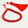Rotes Perlen Armband mit Quaste 33 Perlen Rosenkranz Handschmuck in roter Farbvariante - Rot