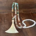Handgemaakte natuursteen lange kwast ketting truiketting voor dames mode sieraden - Elegant Wit Stijl (N2676) / Witte Jade + Witte Kwast