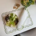 Wit geborduurd placemat crème vintage tafelmat stof geschulpte rand eetdecoratie - Groen