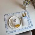 Vintage geborduurde stoffen placemat crèmekleurige tafeldecoratie mat voor de eettafel - Hemelsblauw