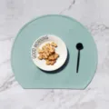 Set de table en silicone style nordique bleu morandi, tapis résistant à la chaleur cuisine. - Demi-cercle en silicone 38*33 cm / Vert menthe