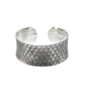 Bracciale rigido aperto largo retro da donna, gioielli di moda argentati incisi. - Piccoli fiori