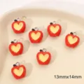 Ciondoli mela rossa in resina con cuore e coccinella per i gioielli DIY 13x14mm - Mela Cuore / 1 Pezzo/Confezione / Rosso