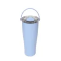 Detailansicht des hellblauen Isolierbechers mit Griff und klarem Deckel, perfektes tragbares Design. - 850ml / Hellblau