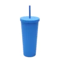 Blauer doppelwandiger Plastikbecher mit Strohhalm und flachem Deckel 24oz Becher - Mittelmeerblau