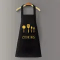 Tablier de cuisine noir imperméable avec grande poche et design d'ustensiles pour la maison. - Coupe régulière / Noir