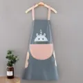 Delantal de cocina impermeable de dibujos animados con bolsillos, variante gris. - Toalla de mano diseño ciervo azul