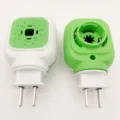 Elektrischer Mückenabwehrflüssigkeitserwärmer in grün und weiß Farbvariante für Steckdose. - 1 Stück / Grün und Weiß