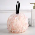 Rosa Mesh Duschschwamm mit Aufhaengeband, weicher bauschiger Badeschwamm fuer Koerper. - 10.00g / Hellrosa