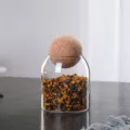Glazen voorraadpot met ronde kurkdeksel, transparante container voor thee, granen en keukenvoeding. - 500ml