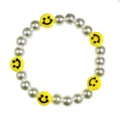 Weißes Perlenarmband mit gelben Smiley-Perlen, süßer Perlenschmuck für Frauen und Mädchen. - Künstliche Perle Smiley-Gesicht Stil (B1664)