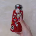 Roter Strass Thermobecher 260ml, glänzende isolierte Wasserflasche mit floralen Anhängern. - Rot