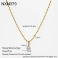 Detail view of the 18K gold plated stainless steel teardrop zircon pendant necklace. - Water Drop Geometric Pendant (NXN379)