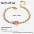 Detailansicht des 18K vergoldeten Edelstahl Tennisarmbands mit funkelndem rosa Zirkonstein. - Rosa (NXB152PKG)