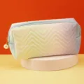 Gradient Quilted Makeup Bag Large Capacity Travel Cosmetic Pouch Stylish Zippered Case - Blue