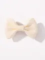 Detalle pinza pelo lazo cinta acanalada crema, estilo dulce bonito accesorio para niños. - Blanco lechoso