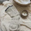 Calcetines de tubo medio con lunares para mujer otoño invierno algodón cálido beige - Talla única / Blanco Roto