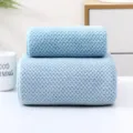 Asciugamano da bagno in pile corallo griglia, azzurro chiaro, morbido e assorbente. - Trama a nido d'ape 70*140 (stile bordato) / Color Giada Ciano