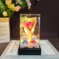 Bouquet de rosas de jabón preservadas con ositos tiernos en caja de regalo LED acrílica. - Cubierta de acrílico y luz / Rosa (Oso Blanco)