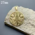 Goldfarbener, durchbrochener Lebensbaum Anhänger im Detail, runder Vintage Religionsschmuck. - Hohler Lebensbaum Runder Anhänger (A)
