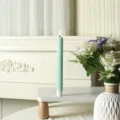 Bougie electronique LED longue rimee vert macaron avec coque en cire de paraffine - Vert clair