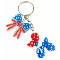USA Unabhängigkeitstag Acryl Glitzer Schleife und Schmetterling Schlüsselanhänger. - Schleife Und Ballon Schmetterling (1) / Rot/Weiß/Blau