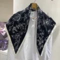 Elegante Sciarpa di Seta con Stampa Floreale Donna Nero Bianco Grande Foulard Quadrato - Foulard a triangolo nero a fiori a inchiostro