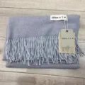 Écharpe d'hiver unie effet cachemire avec franges élégantes, châle chaud pour femme. - Écharpe et châle gris clair