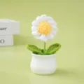 Handmade crochet daisy potted plant finished gift for home decor, cute knitted flower pot. - White Daisy