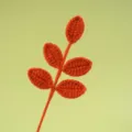 Handgemaakte gehaakte oranje blad tak, gebreide plant accessoire voor bloemstuk decoratie. - Oranje