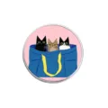 Jolie broche en métal pour sacs en toile, badge rond élégant et mignon pour accessoiriser vos tenues. - Style Trois Chats Dans Un Sac Bleu (YP6330)