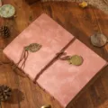 Retro leather photo album DIY handmade scrapbook with leaf pendant and vintage clock charm for gifts - 18x23cm / Rouge Pink