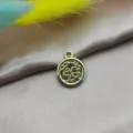 Goldener chinesischer Schriftzeichen Anhänger DIY Metall Schmuck Zubehör für Ohrringe - Vermögen (YZ577) / 10er Pack / Gold
