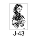 Zwarte en witte tatoeage sticker met mysterieuze vrouw, schedel en coole dobbelstenen. - Portret Doodskop Dobbelstenen (J-43) / 60*105mm