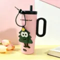 Pink insulated tumbler with straw and cute tree charm, large capacity stainless steel travel mug. - Dusk - Pink 750ml [+ Christmas Tree Charm]
