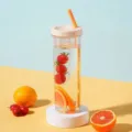 Grande bouteille d'eau en plastique transparent avec filtre et paille pour sport. - Light jaune