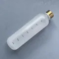 Grote matte plastic waterfles met uurlijkse tijdmarkeringen en luxe gouden dop. - 1000ml / Mode Wit (Tijdmarkering)