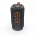 Detailansicht des schwarzen kabellosen Bluetooth-Lautsprechers mit orangefarbenen Tasten. - Schwarz