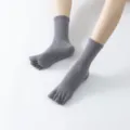 Women five toe yoga socks non slip pilates fitness grey mid tube jacquard athletic socks - One Size / Elegant Gray