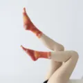 Tie-dye yoga five-toe socks, anti-slip pilates mid-tube socks, orange red variant. - One Size / Orange Red