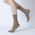 Comfortable khaki five-toe yoga socks, thickened anti-slip pilates socks for women. - One Size / Camel Yellow