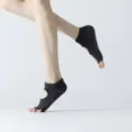 Damen Antirutsch Yoga Socken Offener Rücken Zehenlos Pilates Grip Socken Schwarze Variante - Einheitsgröße / Offene Zehen Dunkelgrau