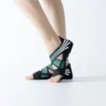 Non-slip pilates yoga socks with cross straps and open toes for women fitness training footwear - Size S (EU 35-36) / Green