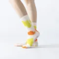 Kleurrijke tie-dye yoga en pilates sokken met comfortabele antislip noppen sport. - Eén maat / Fluorescerend groen & oranje