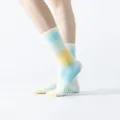 Antislip tie-dye yogasokken van ademend katoenmateriaal, perfect voor pilates en danstraining. - Eén maat / Hemelsblauw