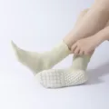 Dames effen kanten volants yoga sokken, lichtgewicht ademend antislip gele variant. - Eén maat / Knopgroen