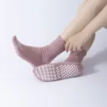 Calzini da yoga rosa per donna, traspiranti sottili antiscivolo con bordo a volant. - Taglia unica / Viola rosato