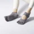 Grey five-toe yoga socks for women, non-slip pilates socks with split toes for summer sports. - One Size / Full-Toe Elegant Gray